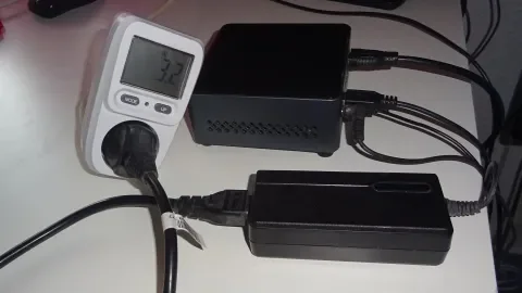 Intel NUC C7PJYH with J5005 power consumption